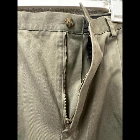 LL Bean Pants Mens 40 36 Khaki Beige Cotton Natural Fit Flat Front Straight Leg - Picture 3 of 12